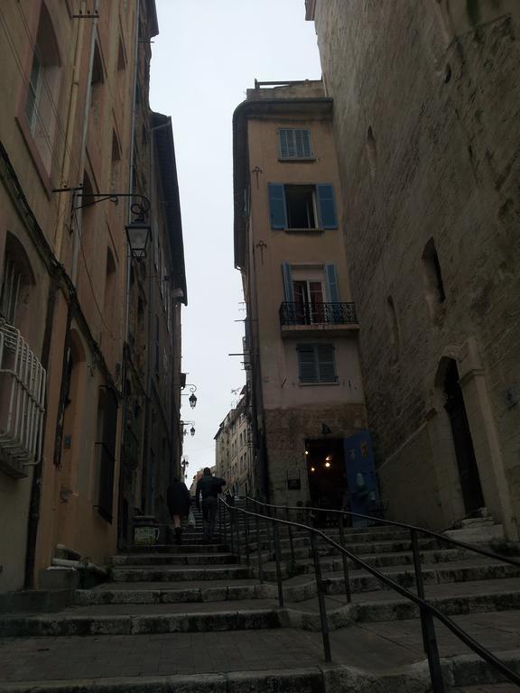 Duplex Des 13 Cantons Marseille Exterior photo